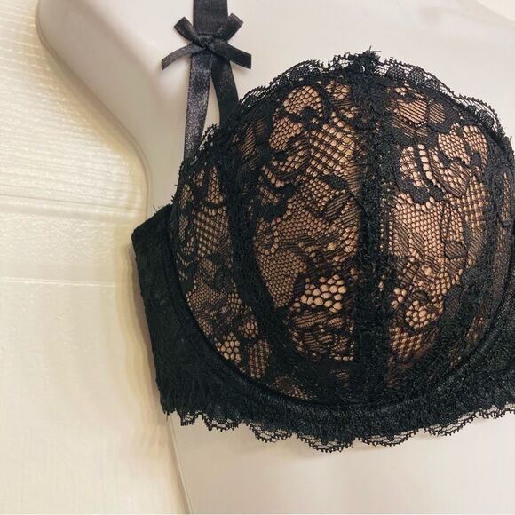 Frederick's Of Hollywood‎ Cynthia Lined Black Lace Balconette Bra Size 34DD NEW - Picture 2 of 13